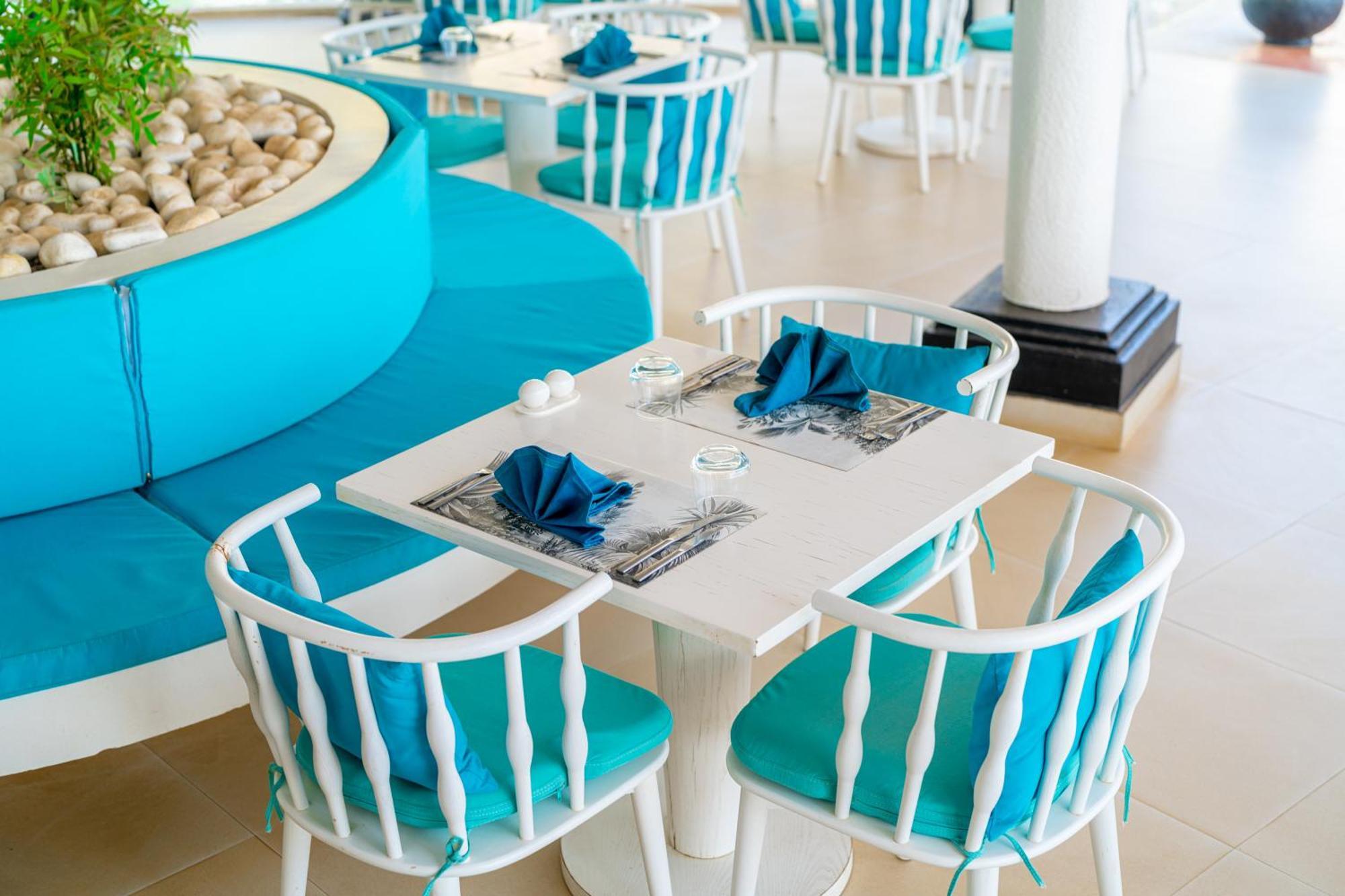 Hotel Africa Queen โซโมน ภายนอก รูปภาพ