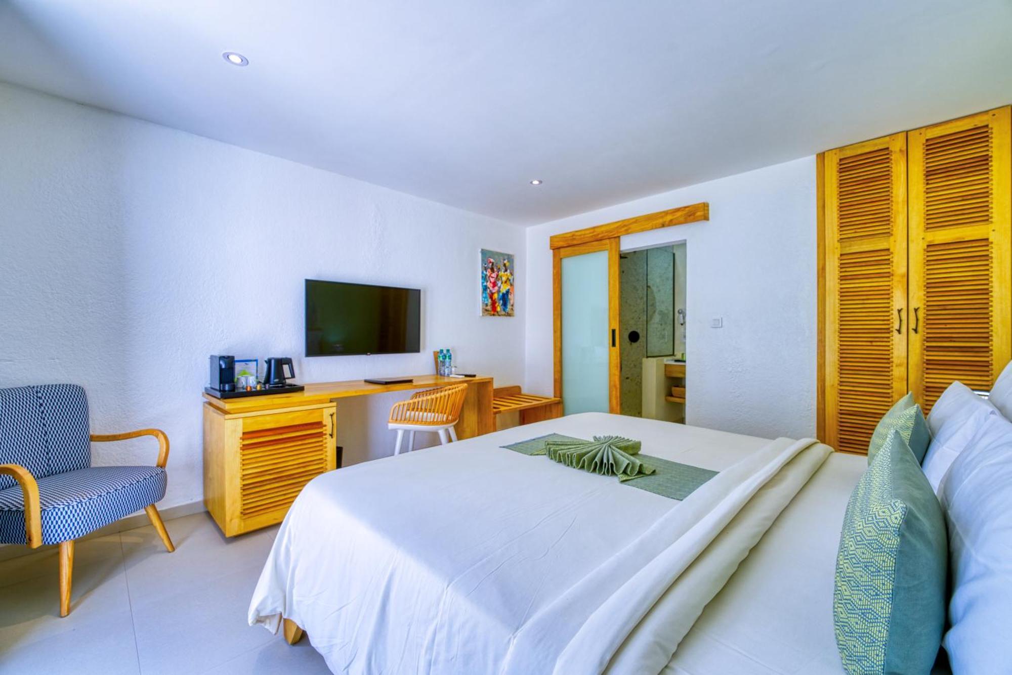 Hotel Africa Queen โซโมน ภายนอก รูปภาพ